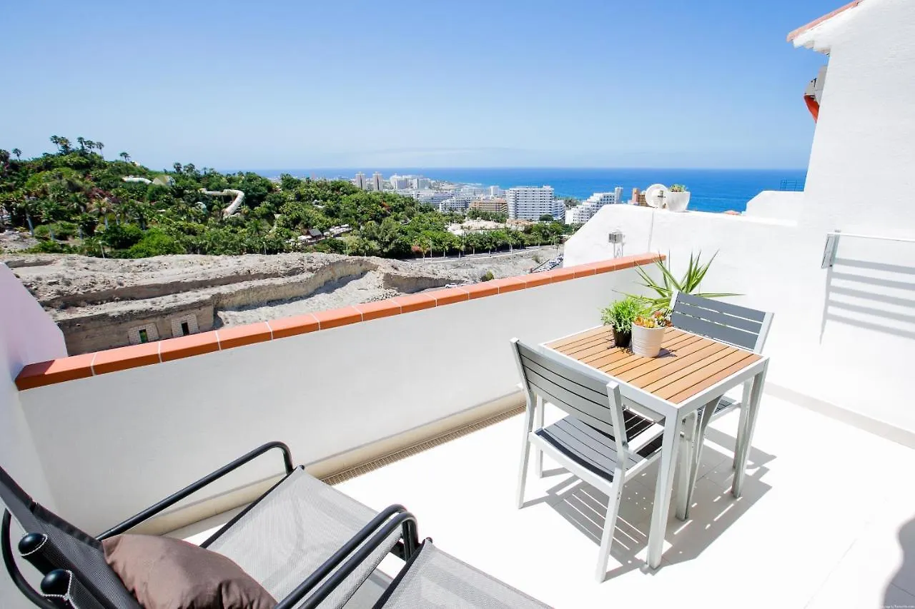 Cozy Apartment With Seaview And Parking Costa Adeje