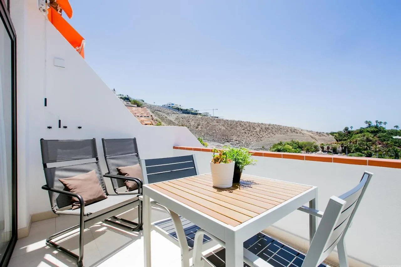 Cozy Apartment With Seaview And Parking Costa Adeje